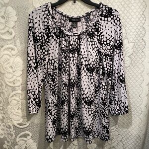 Women’s shirt